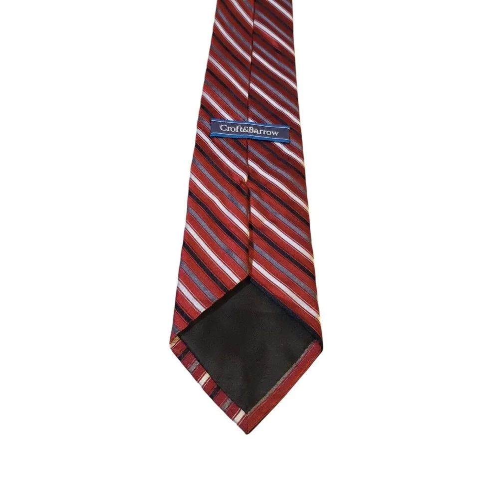 Croft & Barrow Neck Tie‎ Mens Red Black Silver Striped 100% Silk Business Church